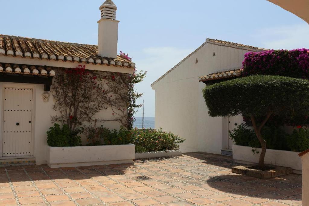 Almuñécar Coqueto Estudio En Puerto Deportivo De Marina Del Este מראה חיצוני תמונה